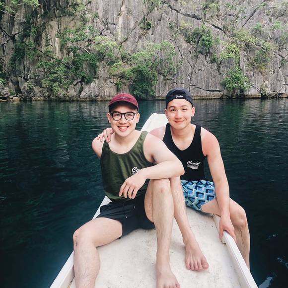 Meet your Posher, Enzo - Picture 1 of 1